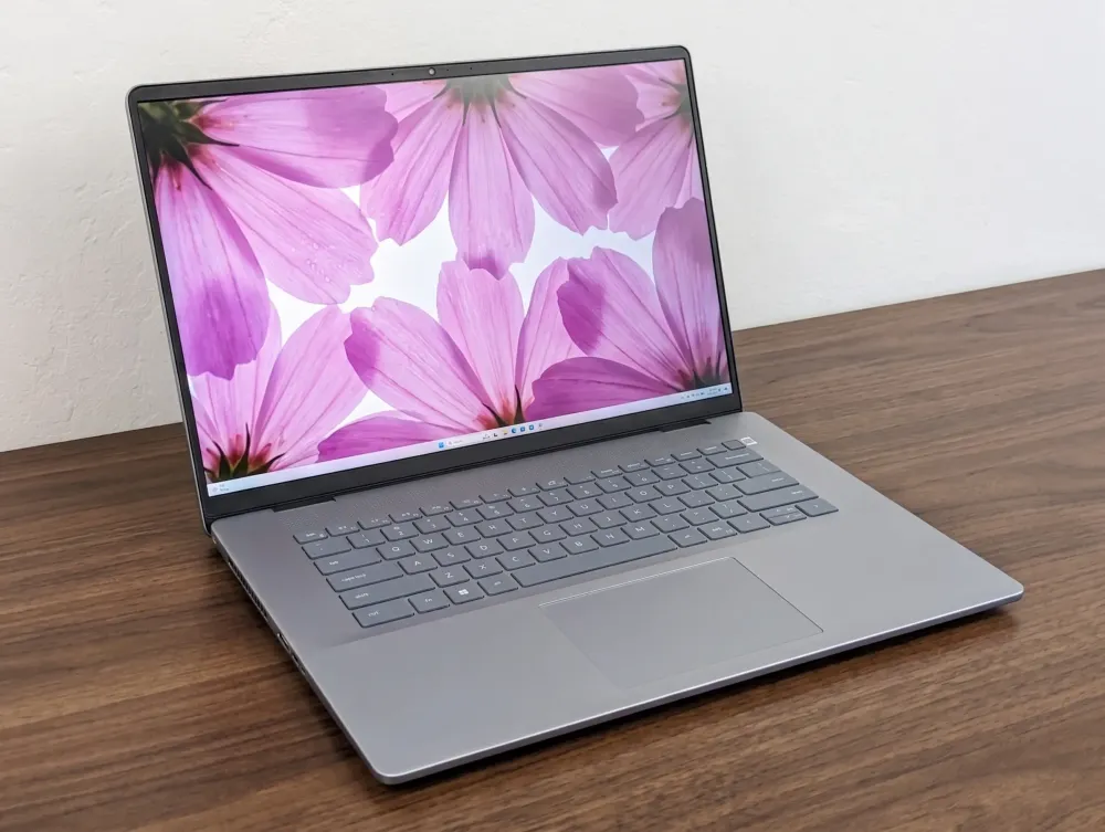 Dell Inspiron 16